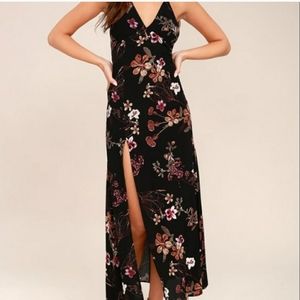 Lulus Floral Maxi dress